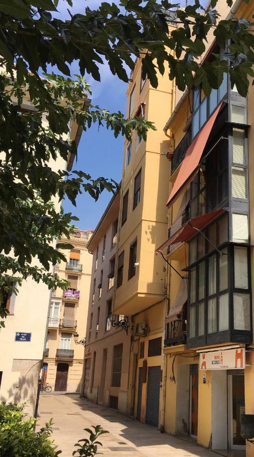 Old Town Apartment Valence Extérieur photo